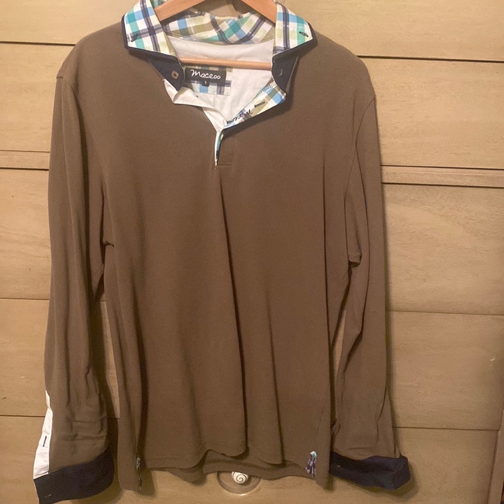 Maceoo army green rugby shirt. Size 5 or XL